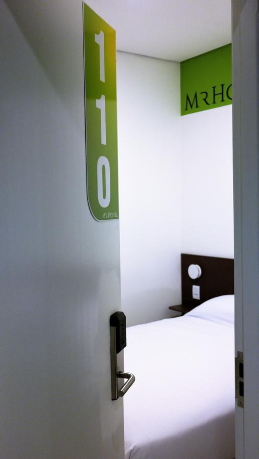Mr. Hostel Business Lodge กังปินาส ภายนอก รูปภาพ